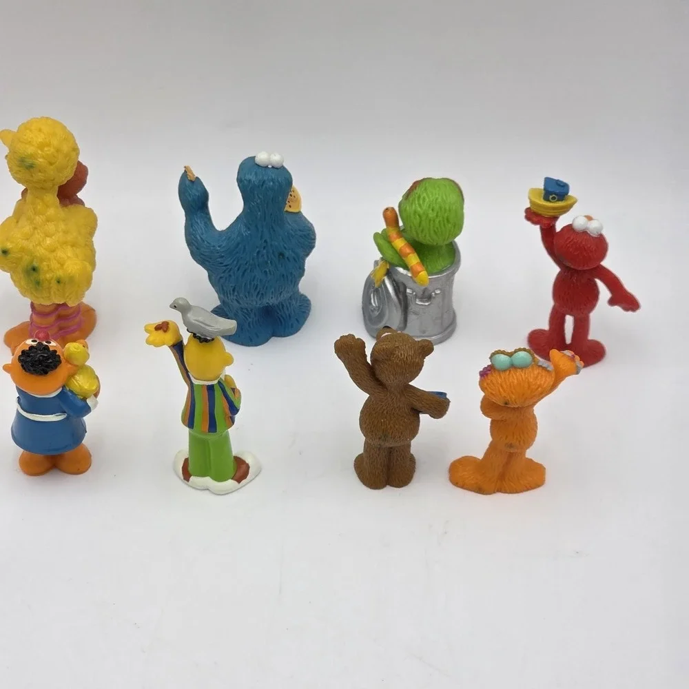 1997 Tyco Preschool ~ 30th Anniversary Sesame Street ~ Set of 8 PVC figures